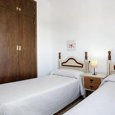 Apartamento Alboran 208 *